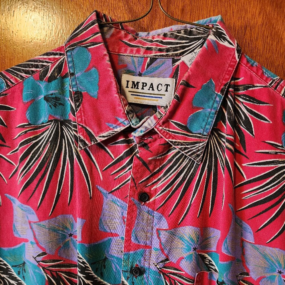 Men's Large Impact Red Floral Hawaiian Short Sleeve Button Down Shirt